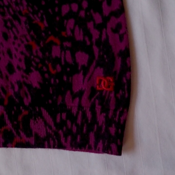 DC Cotton Blend Scoop Neck Abstract Print Pullover Sweater- Sz. Med - Picture 2 of 7